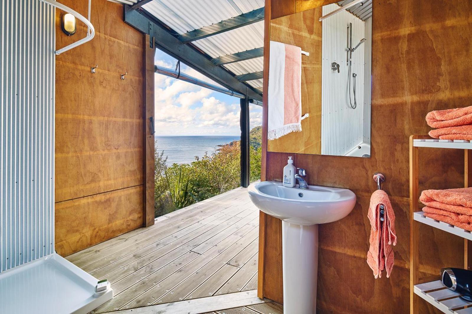 Bed and Breakfast The Lighthouse Lookout à Tutukaka Extérieur photo