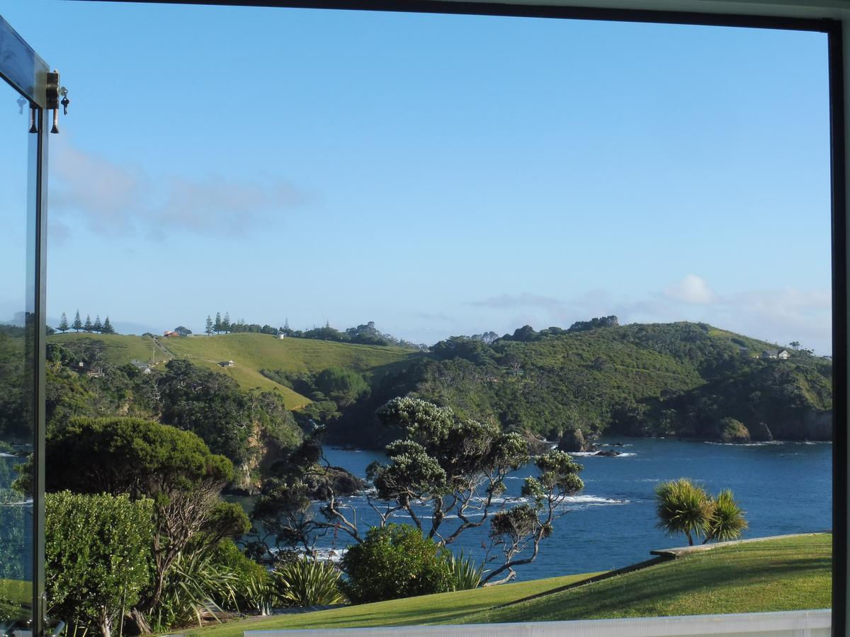 Bed and Breakfast The Lighthouse Lookout à Tutukaka Extérieur photo