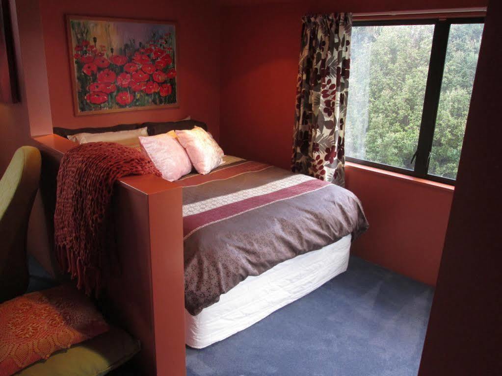 Bed and Breakfast The Lighthouse Lookout à Tutukaka Extérieur photo